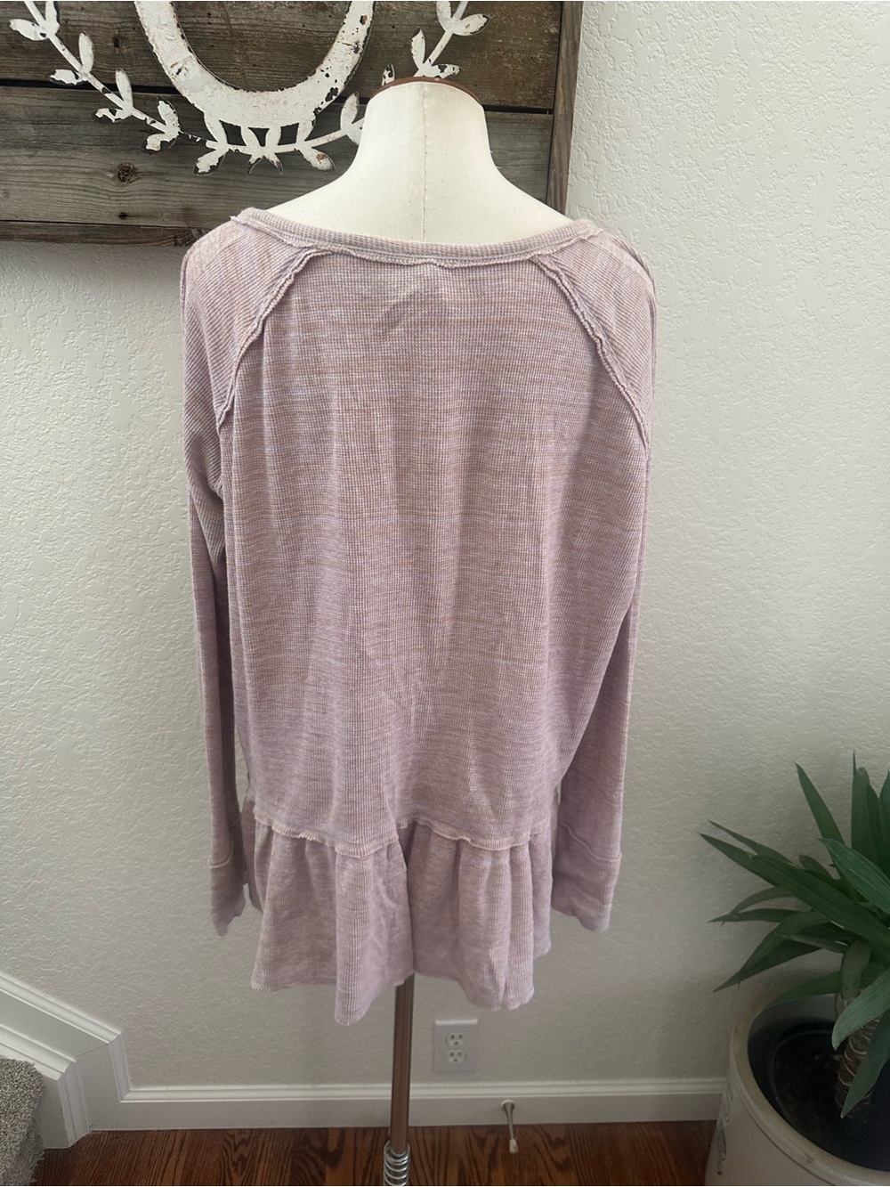 We the Free Women’s Pink Purple Long Sleeve Peplum Coastline Henley Top size L - Picture 2 of 8